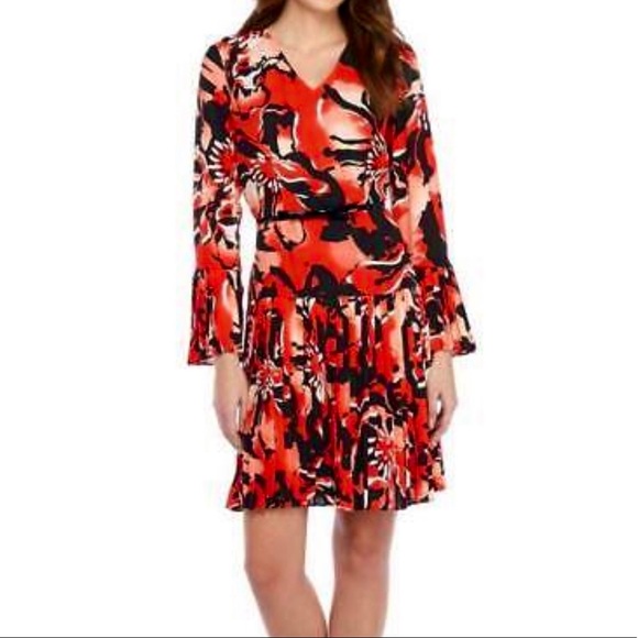 The Limited Dresses & Skirts - NWTs THE LIMITED Red Madison Ave Floral Bell Sleeve Pleated Dress 14P 14 Petite